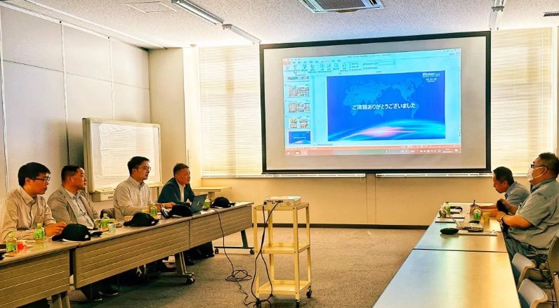 DAMING INTERNATIONAL a vizitat KOMATSU.