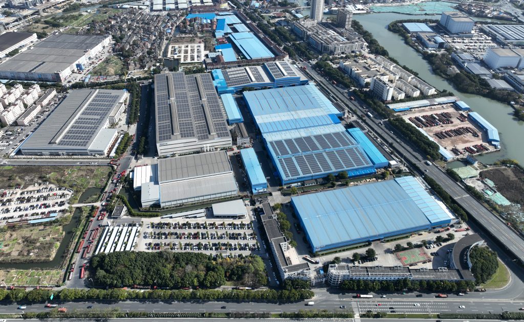 How does Daming do a service system construction in overseas market?