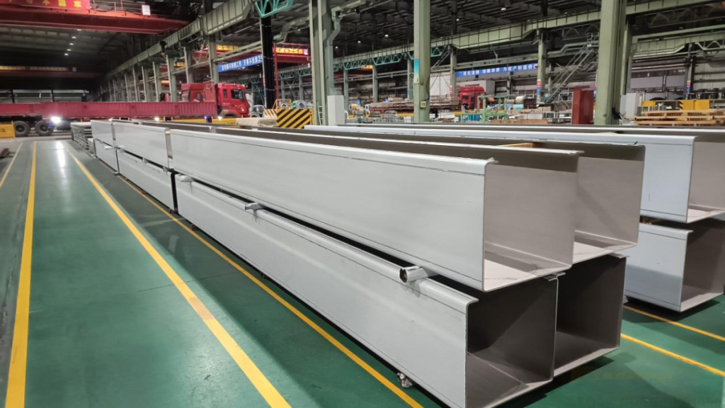 Beschädigungen Stahlplatten für Lebensmittelmaschinen Beschädigungen Stahlplatten für Lebensmittelmaschinen