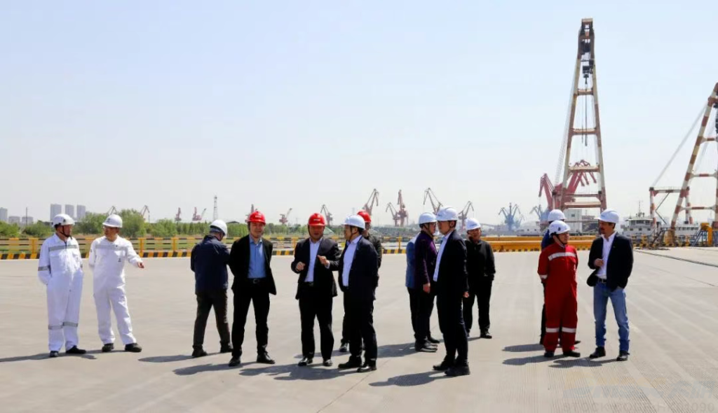 Guests Visits Daming Yangtze River Terminal Guests Visits Daming Yangtze River Terminal