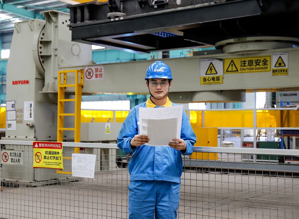 Safety Officer from Daming Heavy Industry Construction Machinery