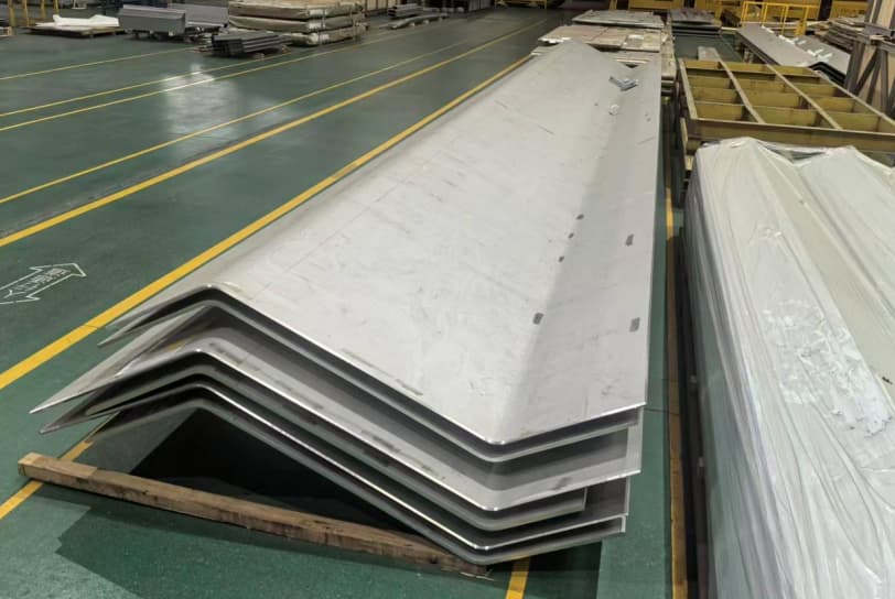 Ship Plates Fabricated by Daming