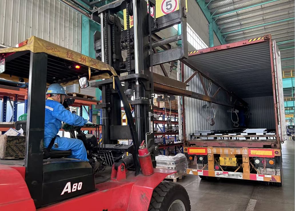 Daming Overcomes Packing Bottlenecks