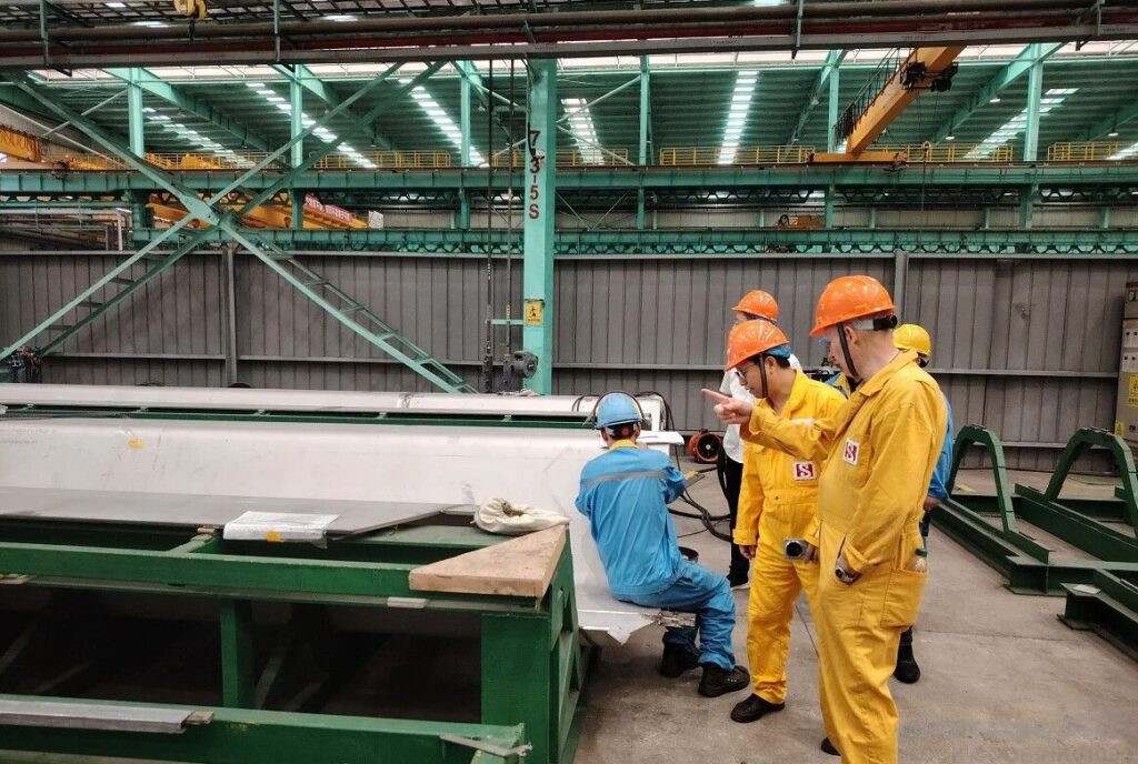 Shipowner and Shipyard Inspecting in Daming Shipowner and Shipyard Inspecting in Daming