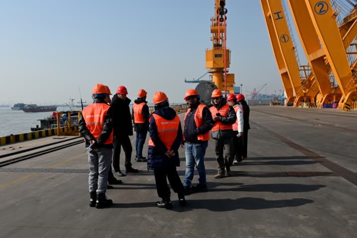 CBI and SNP Delegations Visits Daming Port Terminal
