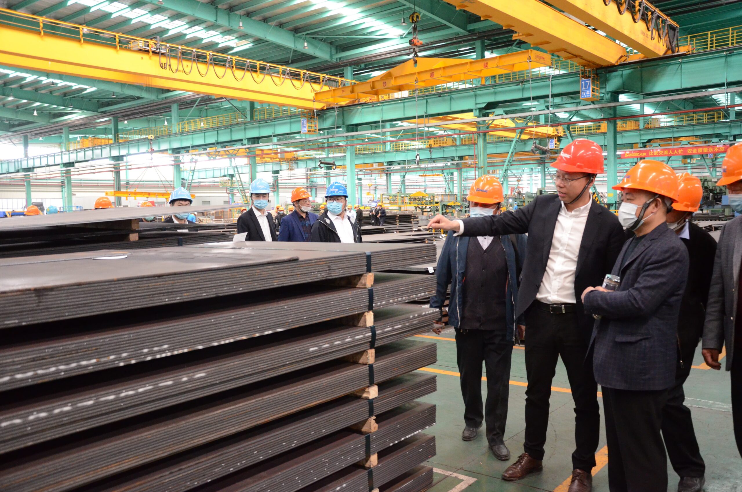 Customers Visit Daming Workshop