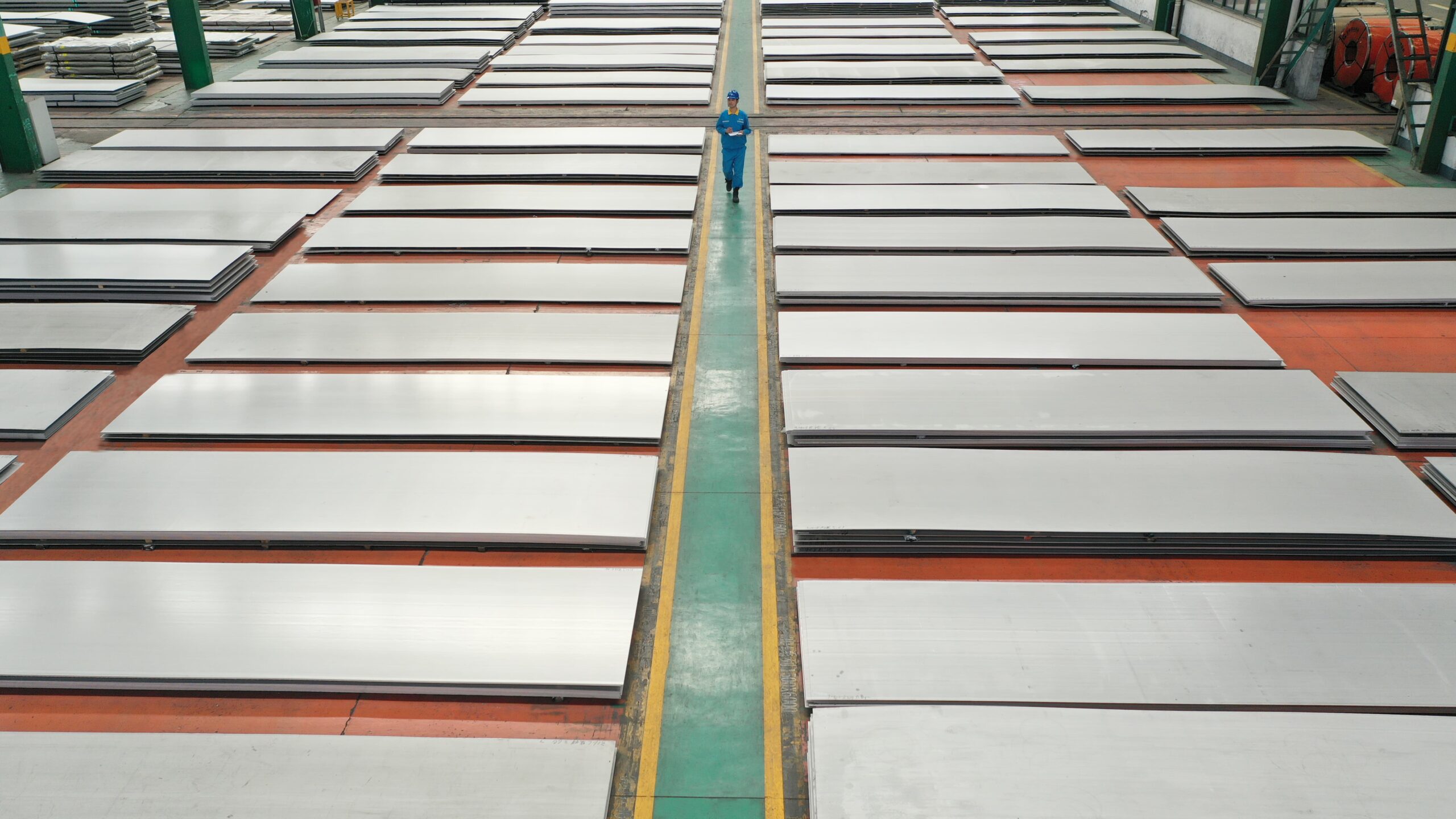 Daming Holds Extensive Stock of Stainless Steel Sheets Daming Holds Extensive Stock of Stainless Steel Sheets