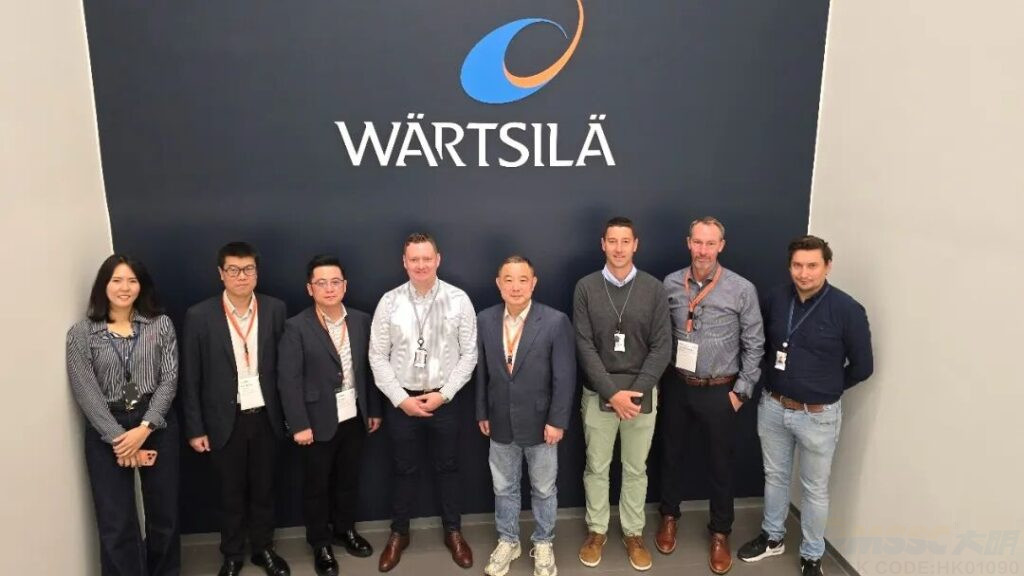 Daming and Wartsila teams at the Vaasa centre 1