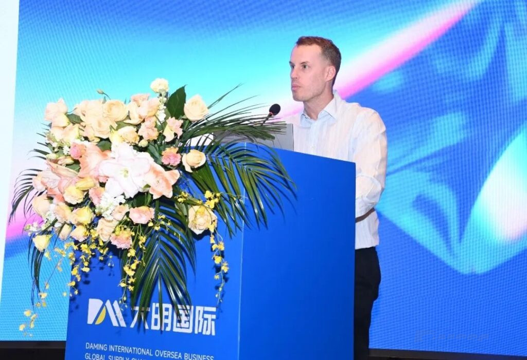 Mr. Mark Kouwenhoven General Manager of China Operations at FMG Mr. Mark Kouwenhoven General Manager of China Operations at FMG